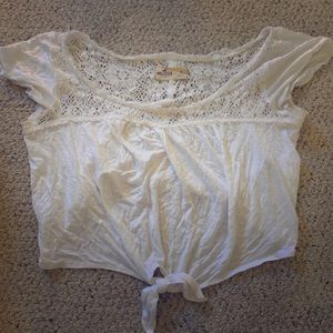 HOLLISTER Lace Crop Top